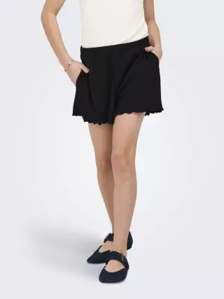 Only Girls Nella shortsit