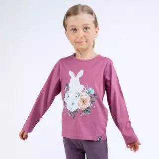 Motion's long-sleeved shirt